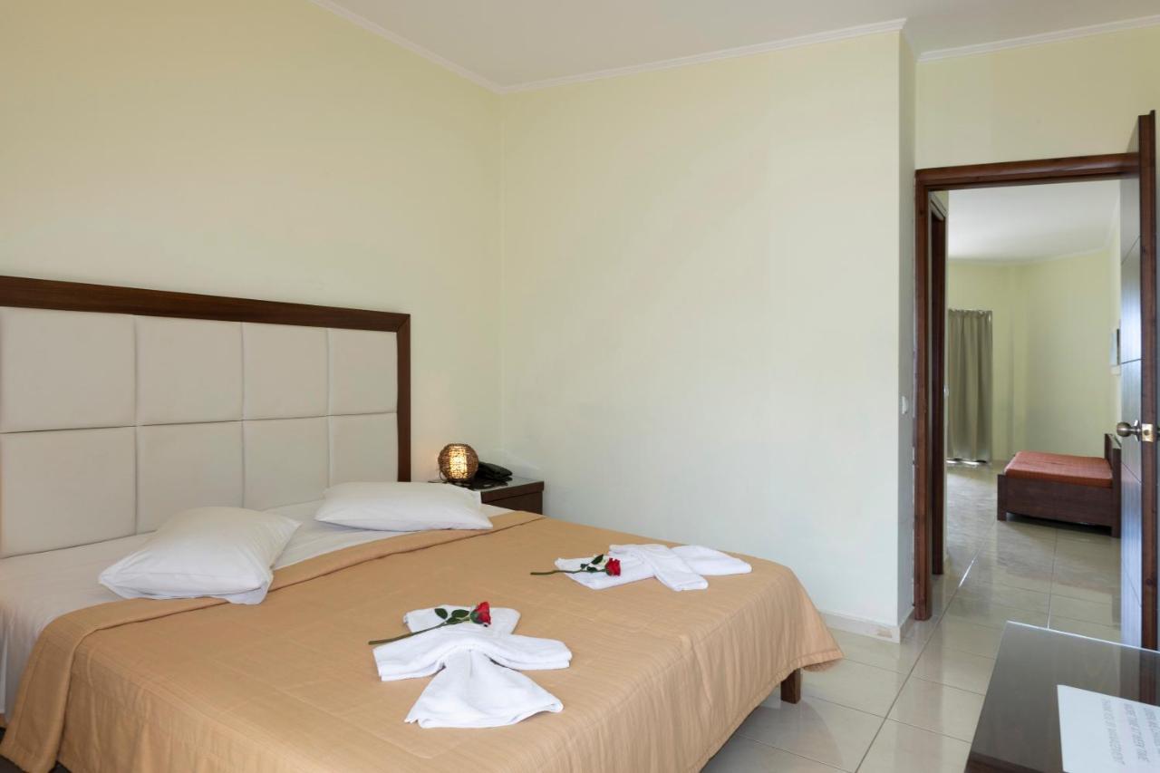 Sandy Suites Kalamaki  Bagian luar foto
