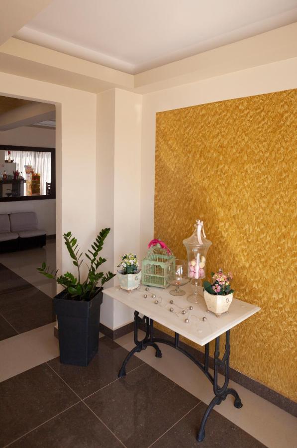 Sandy Suites Kalamaki  Bagian luar foto
