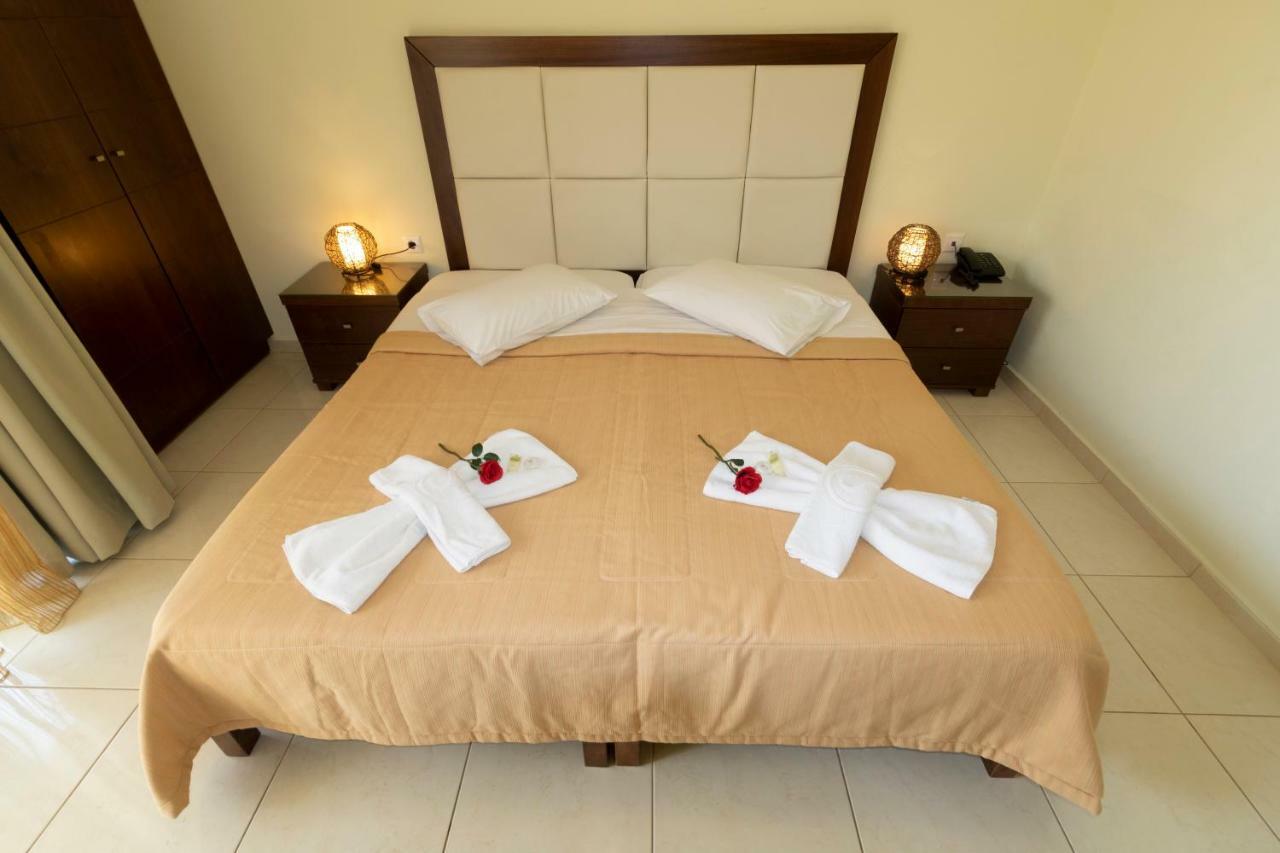 Sandy Suites Kalamaki  Bagian luar foto