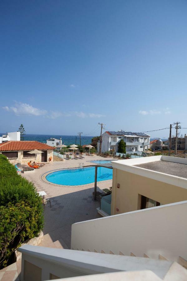 Sandy Suites Kalamaki  Bagian luar foto